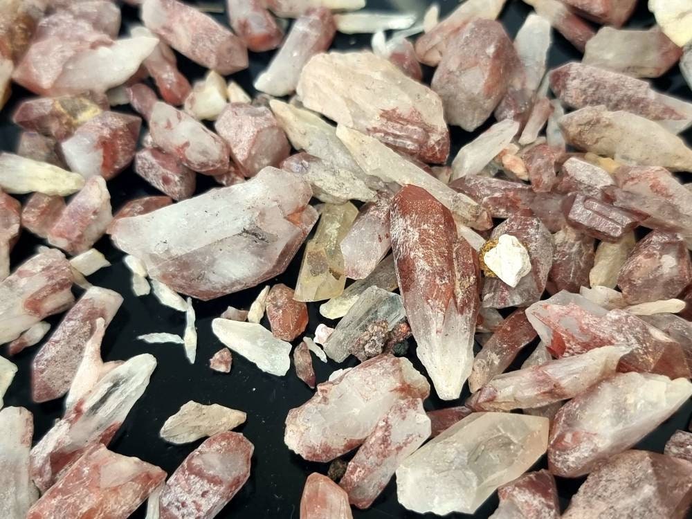 Red Quartz Crystal Points Raw Natural, Large 250g Bag