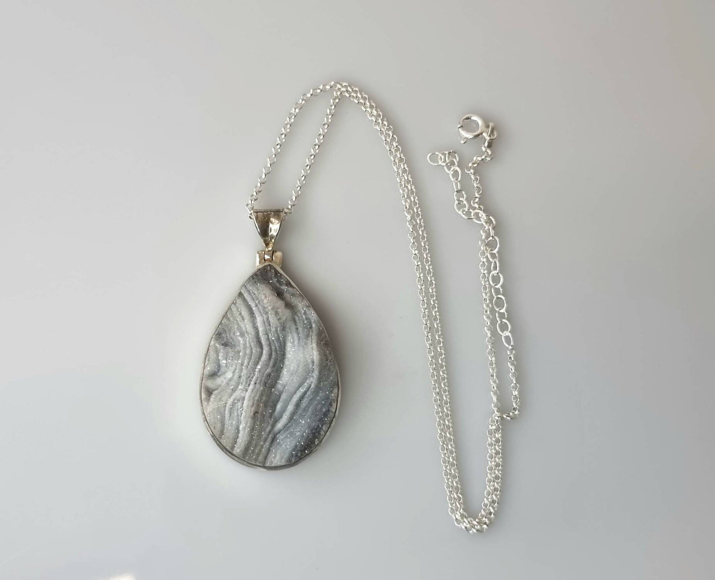 51) Agate Druze Crystal Necklace 925 Silver