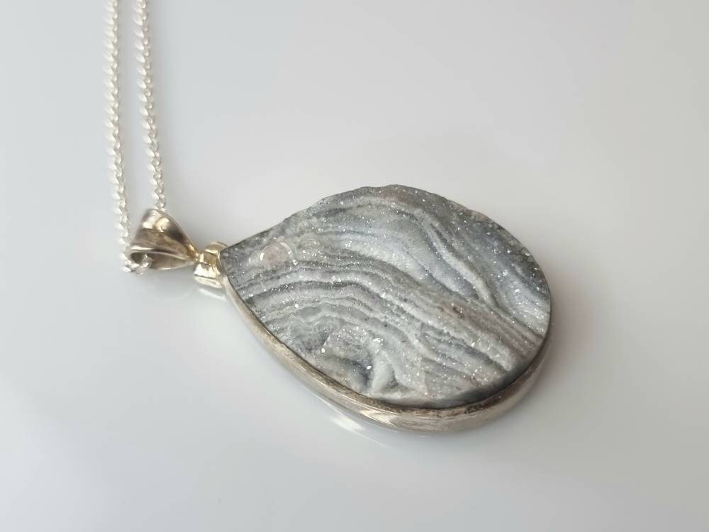 51) Agate Druze Crystal Necklace 925 Silver