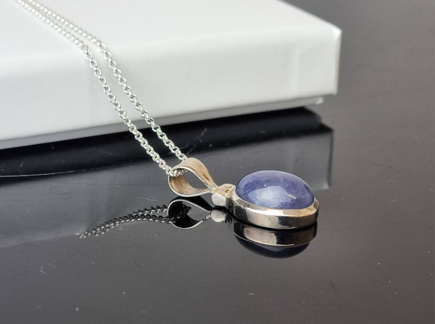 124) Tanzanite Crystal Necklace 925 Silver