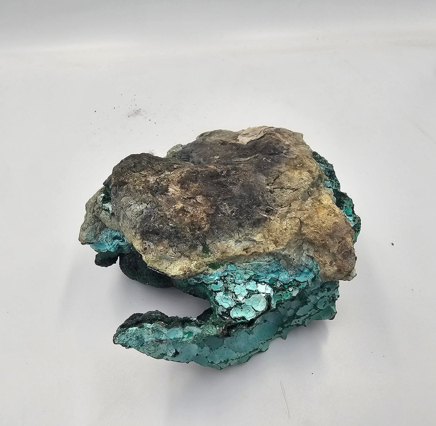Large natural malachite bohydrional collector crystals