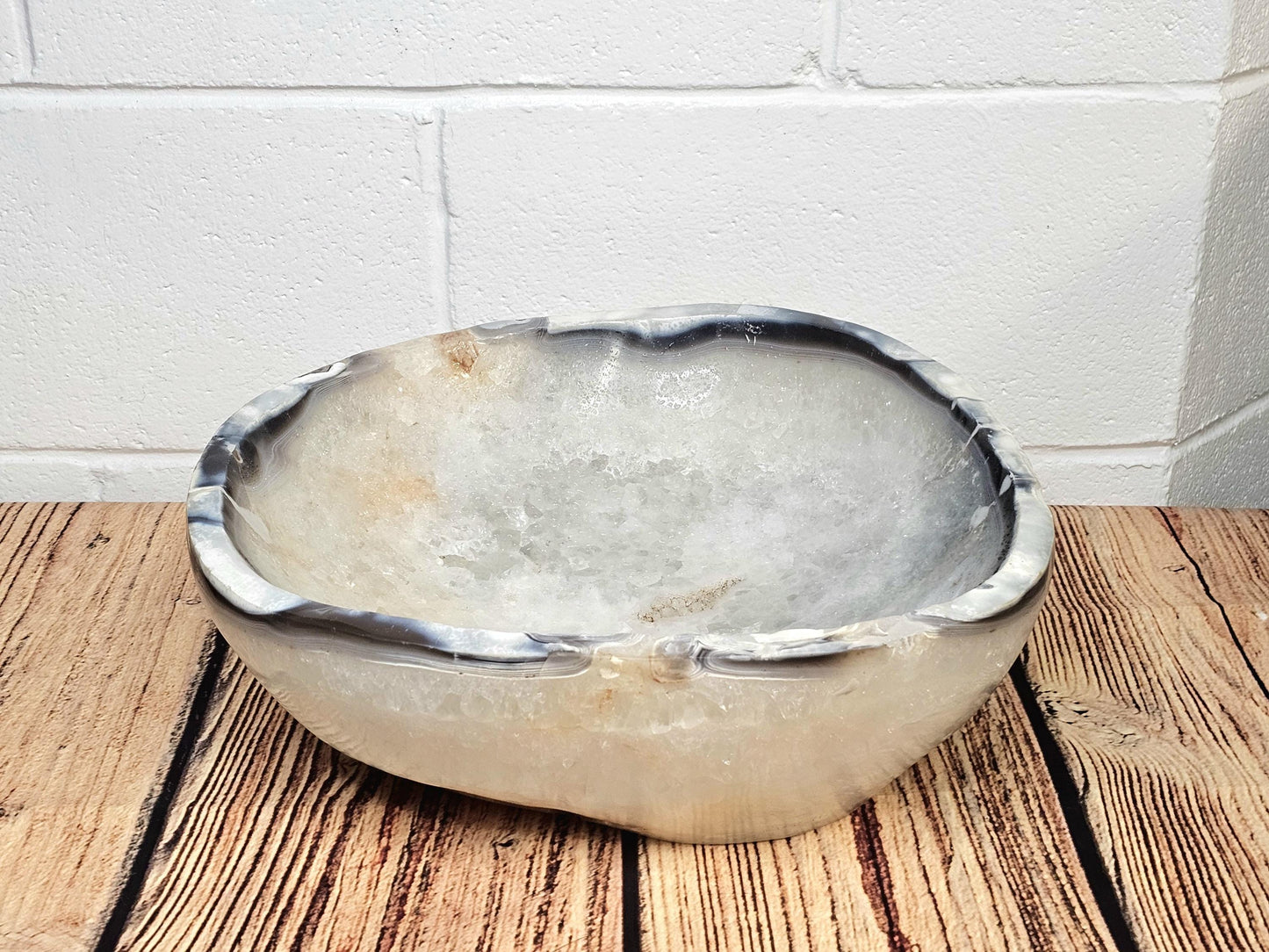 Very Large Deep Agate Quartz Bowl Interior Design Piece 19.5 KG
