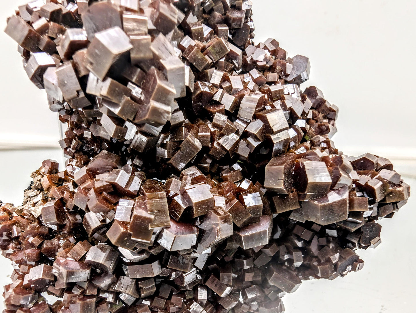 Exceptional Vanadinite Crystal Morocco (DP)