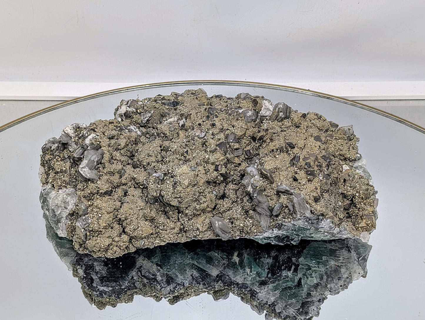 collector crystal pyrite fluorite large