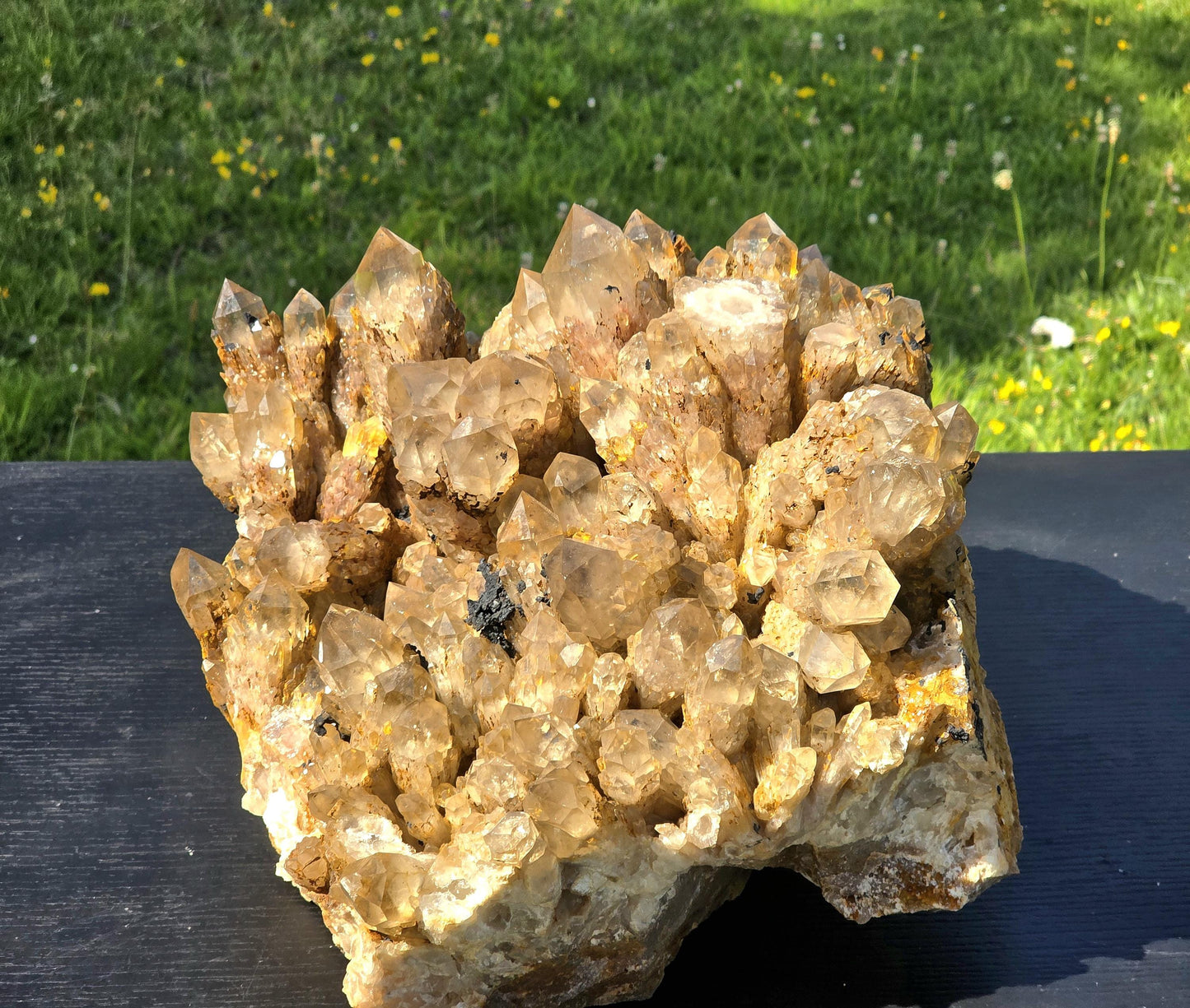 Very Large kundalini Citrinel Crystal Cluster 21 KG