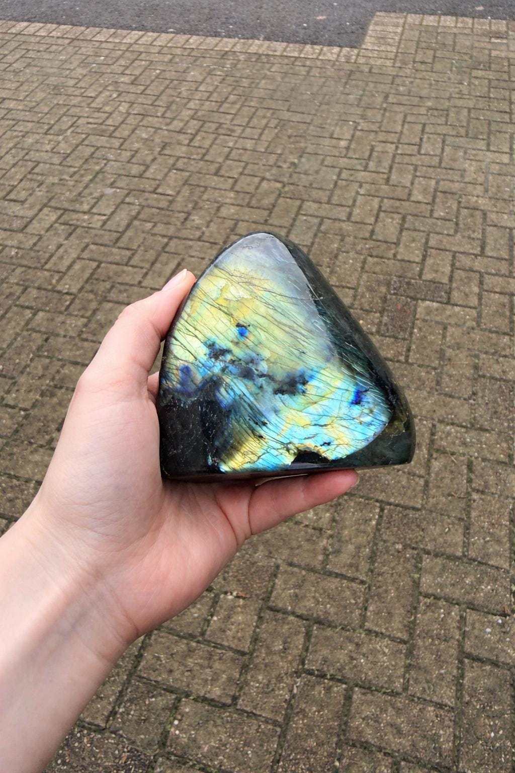 Labradorite Crystal Freeform With Strong Flash 0.66KG - Madagascar - #22