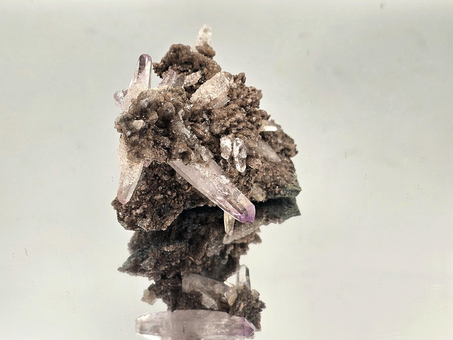 Beautiful Veracruz amethyst crystal with refined violet and clear details.