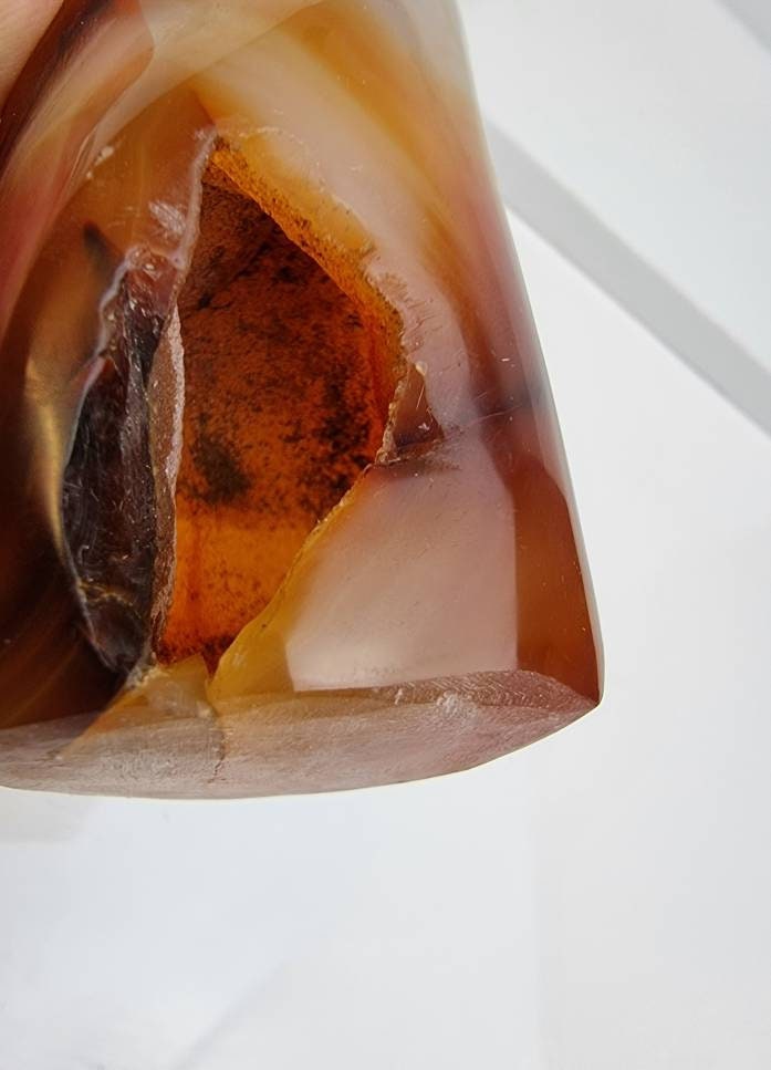 carnelian crystal fits