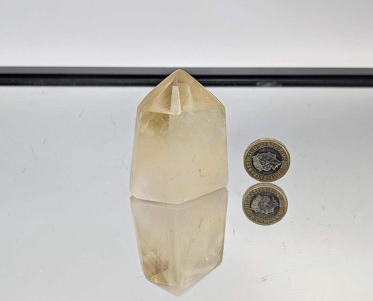natural citrine of high quality from madagascar.