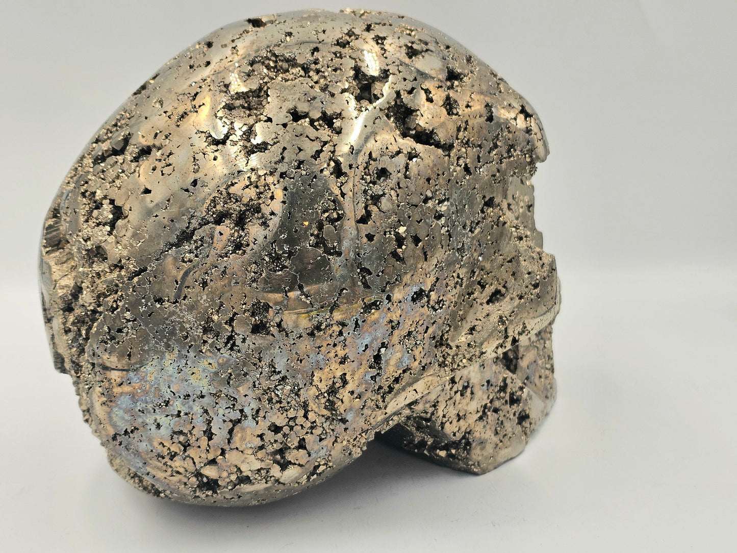 giant crystal skulls