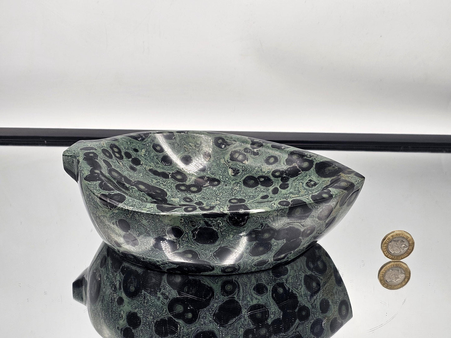 Kambaba Jasper bowl bringing nature-inspired decor to life.