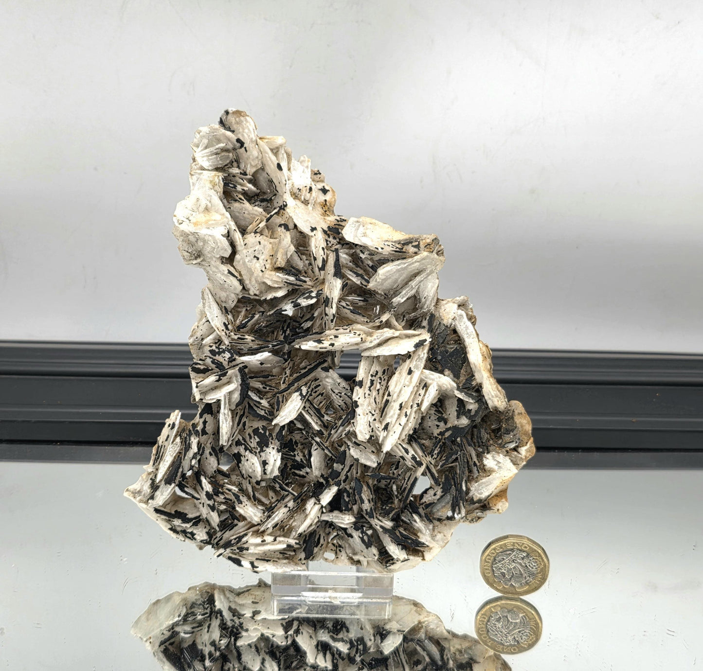 Raw Black Baryte cluster with bold texture