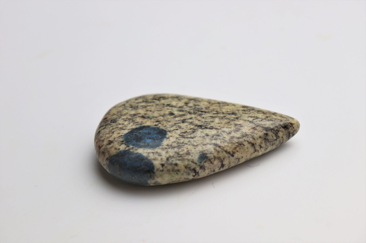 35) K2 Stone Crystal Large Cabochon