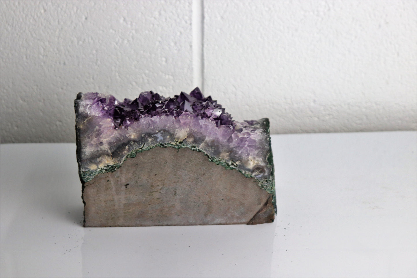 AM9) Large Amethyst Crystal Geode