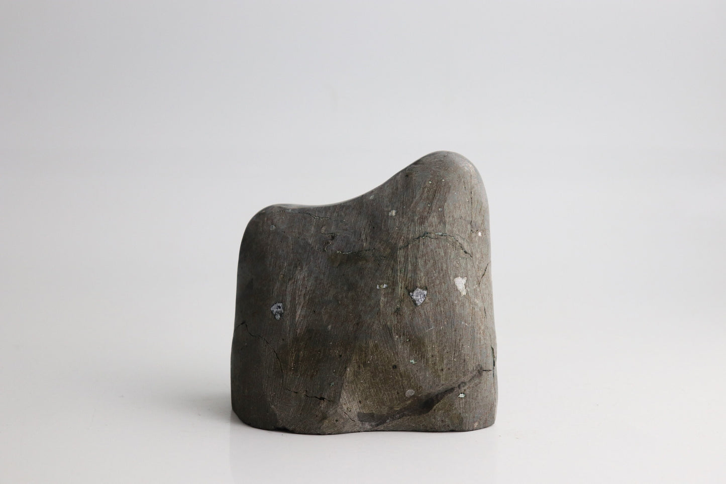 AMU100) Uruguayan Amethyst Free Standing Quartz Geode Crystal Gift