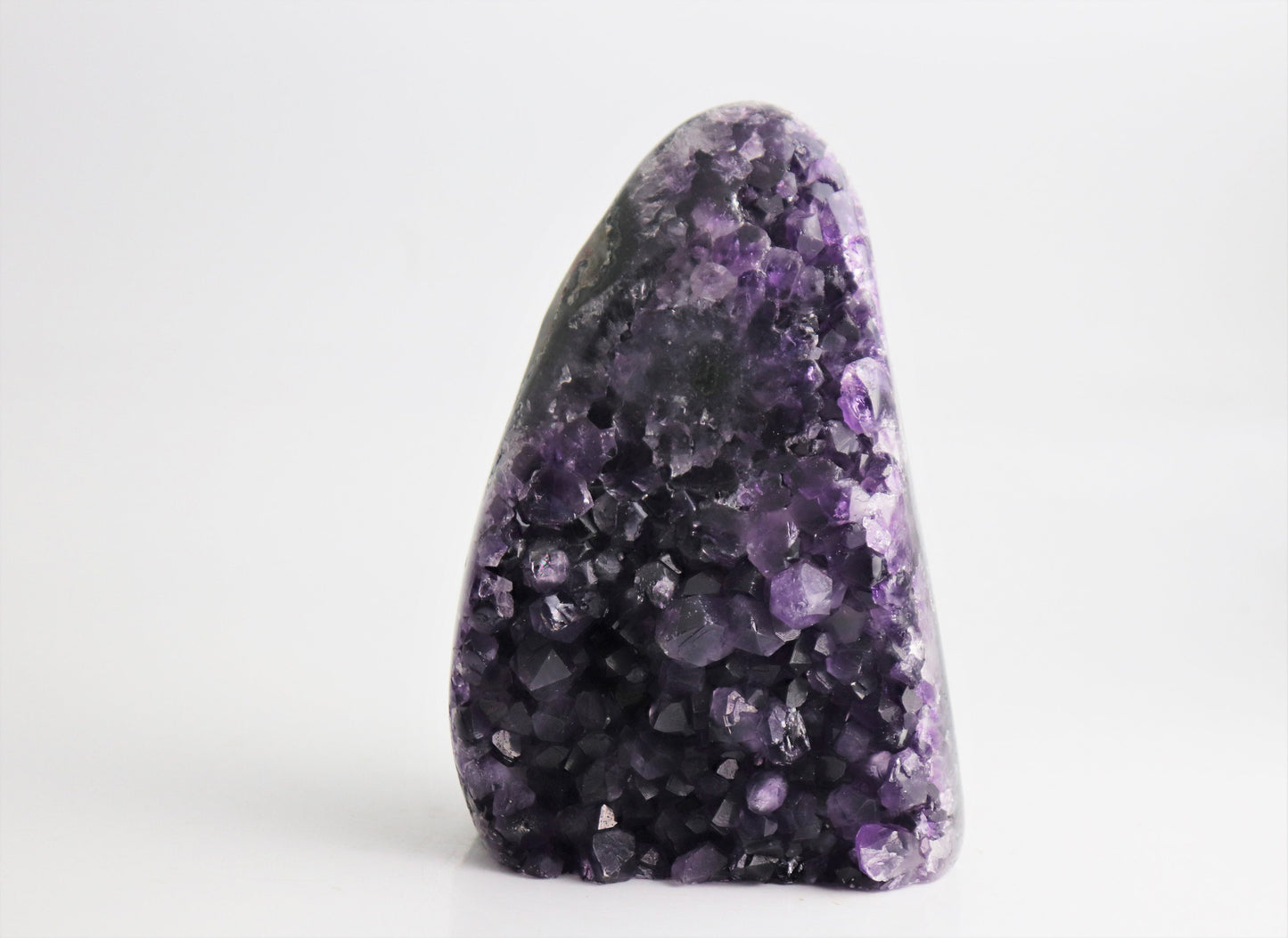 AMU80) Uruguayan Amethyst Free Standing Quartz Geode Crystal Gift 1.49 KG