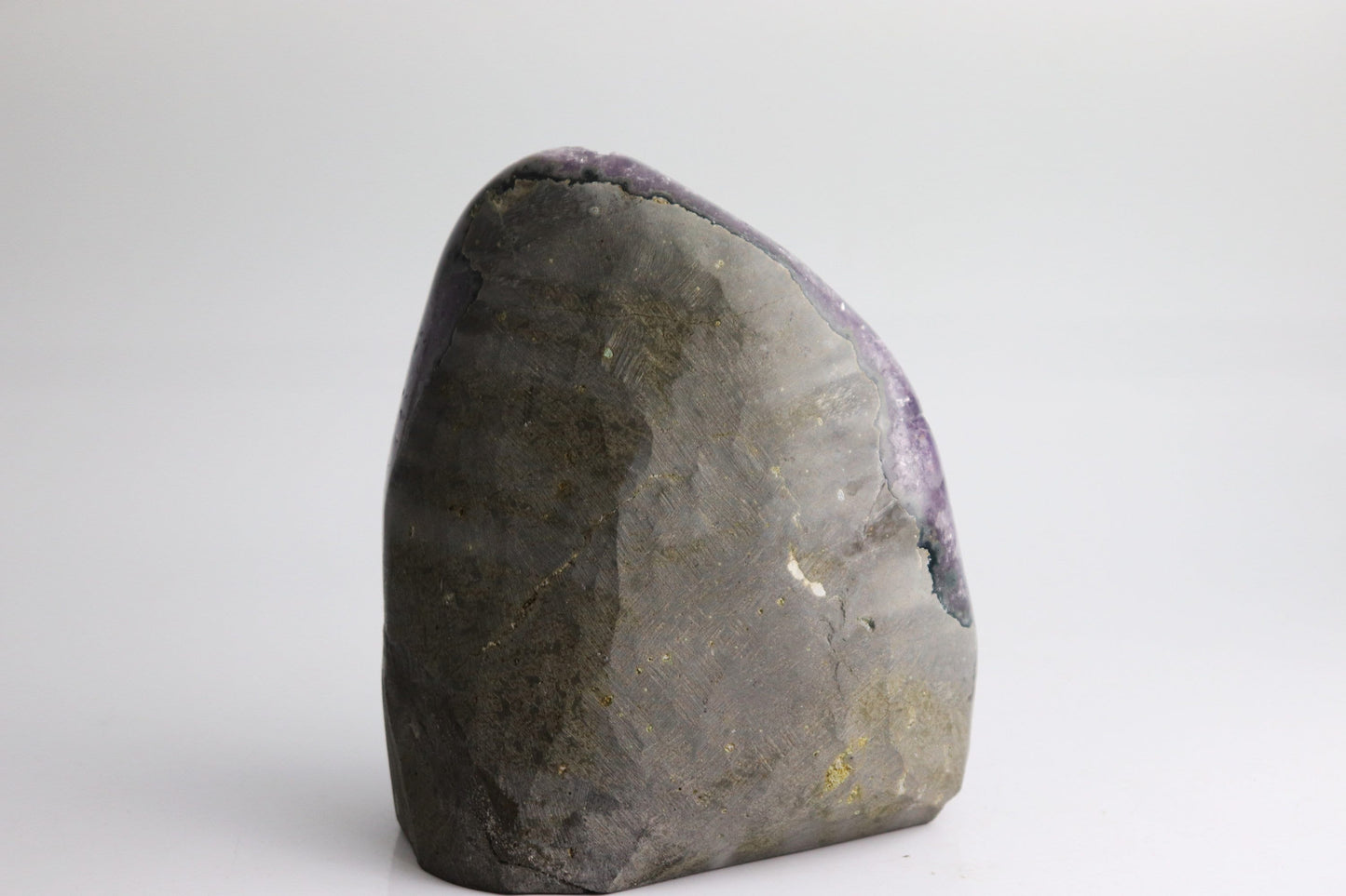 AMU35) Uruguayan Amethyst Free Standing Quartz Geode Crystal Gift 2.54 KG