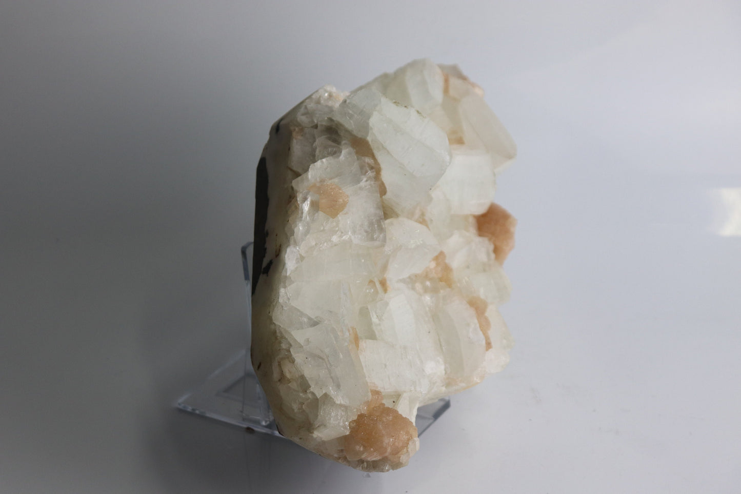 39) Large Apophyllite Stilbite Zeolite Crystal - India 5.16 KG