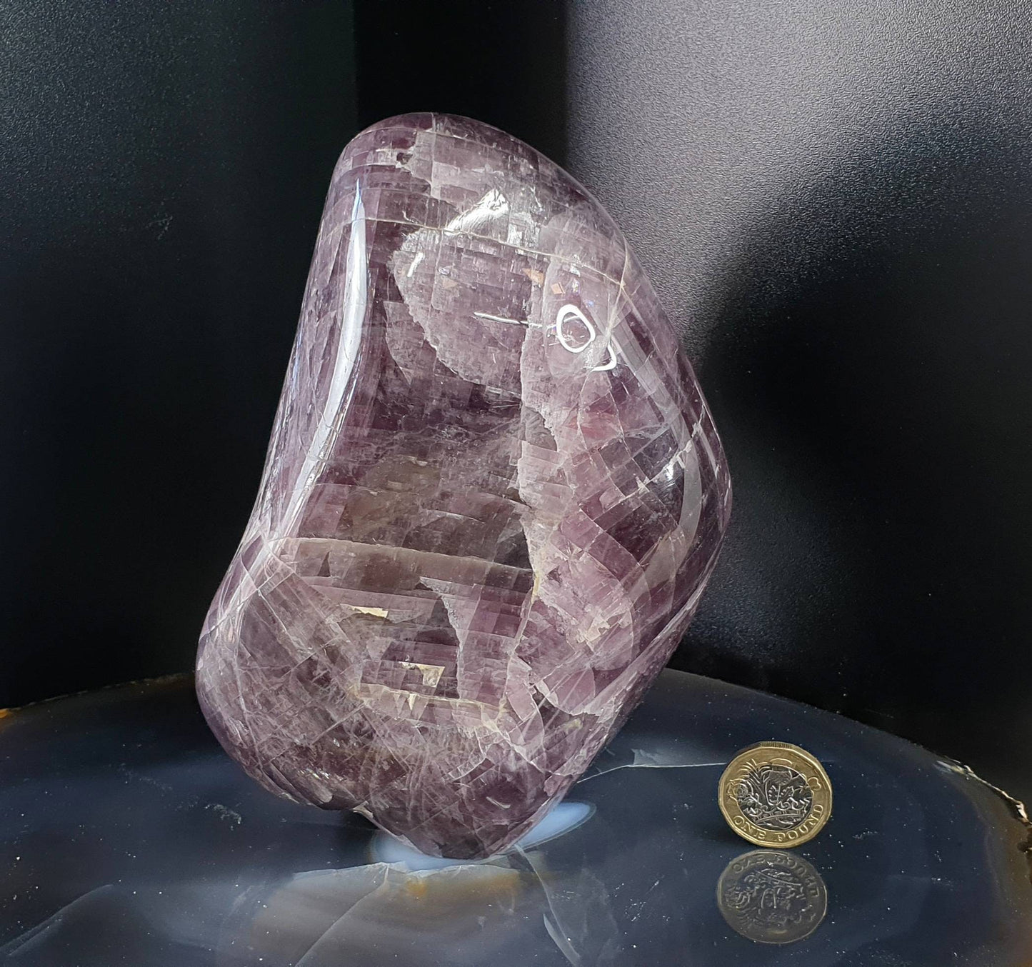18) Large Anhydrite Crystal Freeform