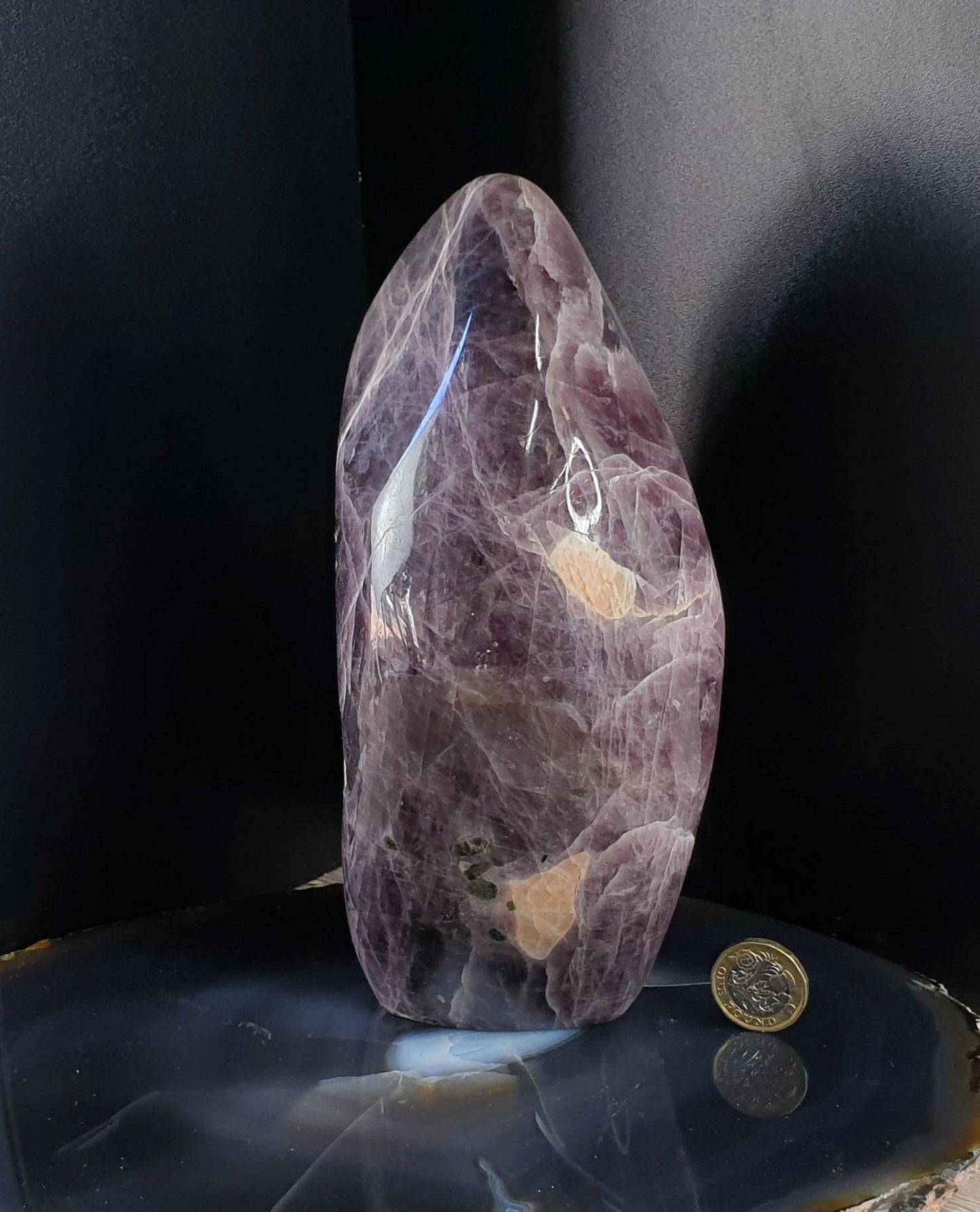 17) Large Anhydrite Crystal Freeform