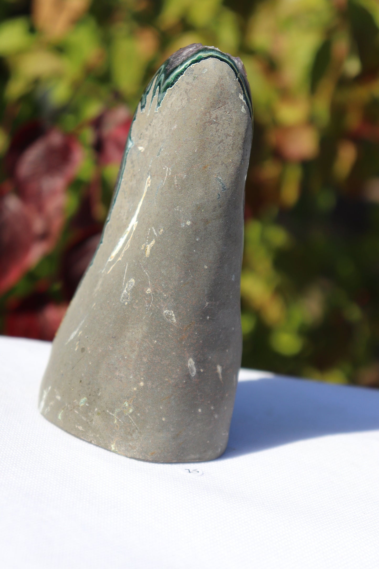 AMu75) Amethyst Crystal Geode Purple Free Standing Quartz Great Gift