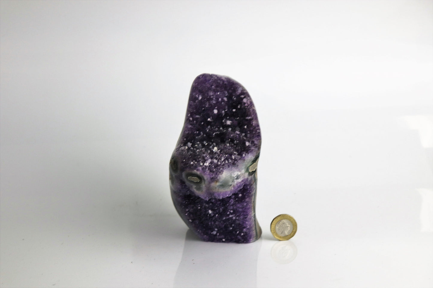AMU42) Large Amethyst Crystal Uruguayan