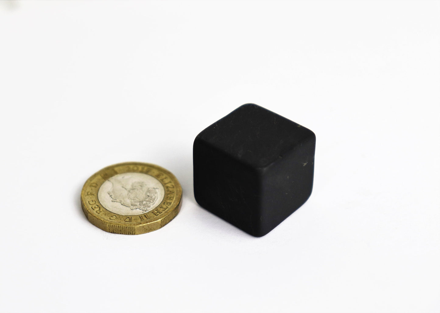 1 x Shungite Cube Unpolished 2 x 2 cm