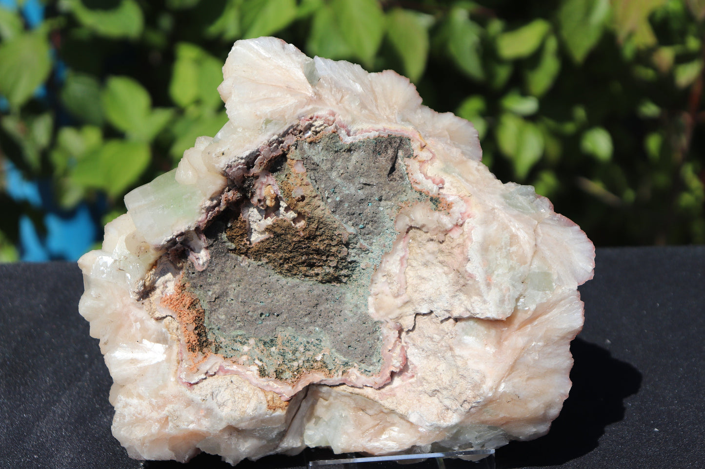 15) Extra Large Stilbite & Apophyllite Zeolite Crystal - India 2 KG