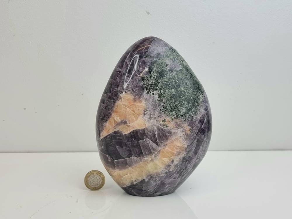 35) Large Anhydrite Crystal Freeform