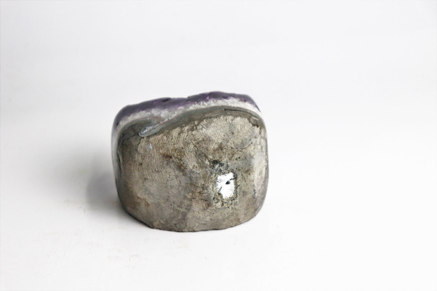AMU92) Amethyst Crystal Quartz Geode Uruguayan