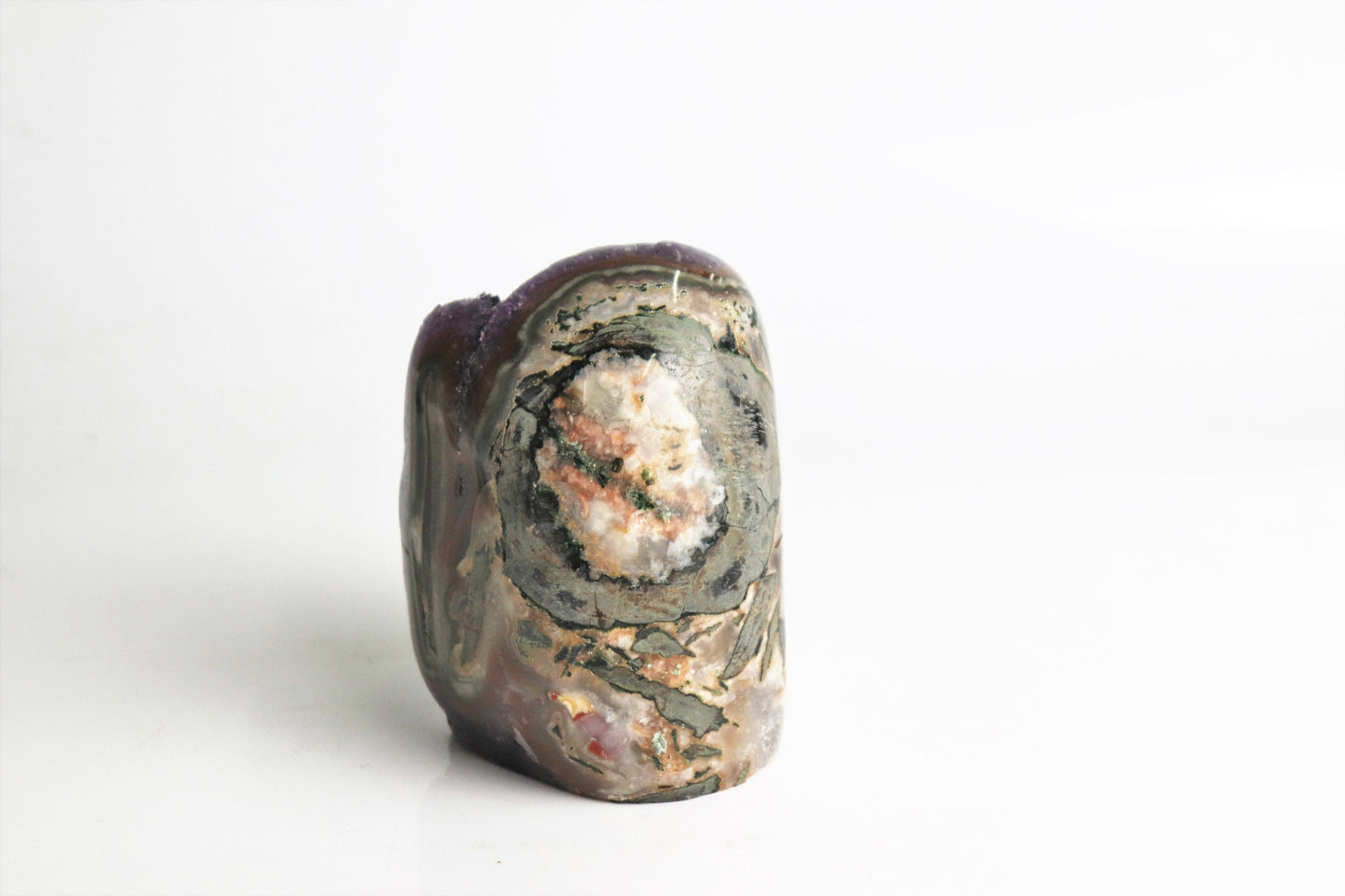AMU18) Amethyst Crystal Quartz Geode Uruguayan