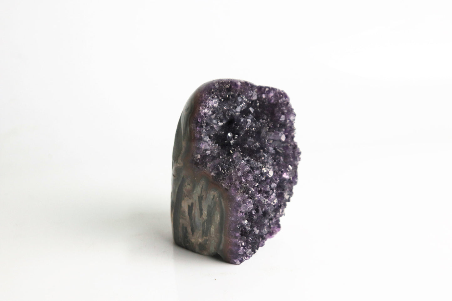 AMU18) Amethyst Crystal Quartz Geode Uruguayan