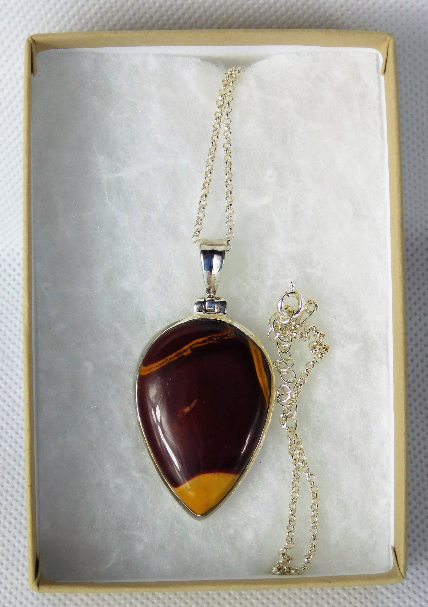 41e) Mookaite Jasper Crystal Pendant 925 Silver +Chain / Necklace