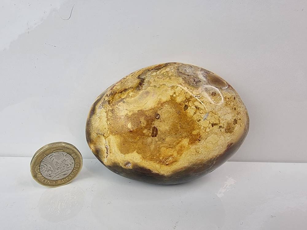 8) Violet Agate Crystal Palmstone