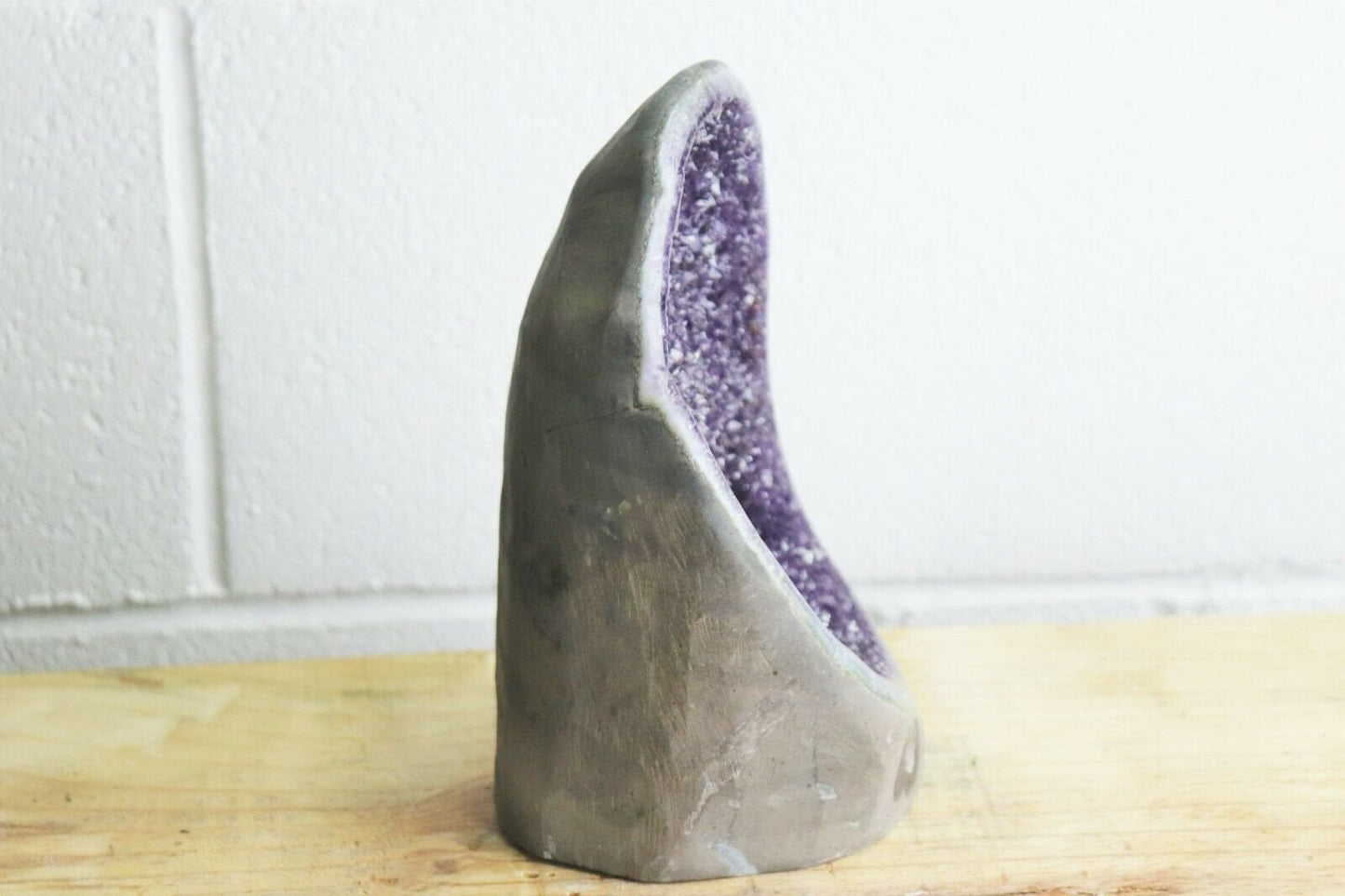AMU118) Large Amethyst Crystal