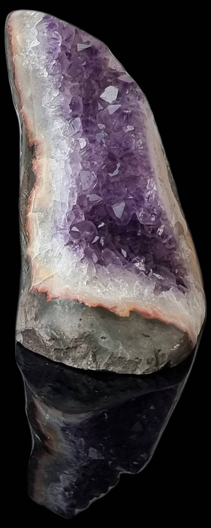 AMU73) Amethyst Crystal Quartz Geode Uruguayan
