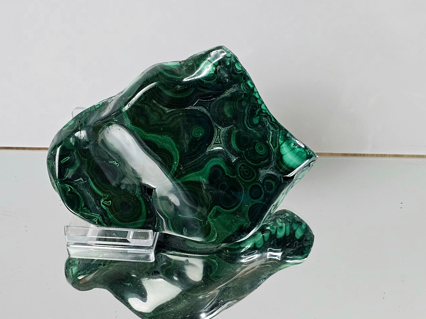 malachite crystal polished