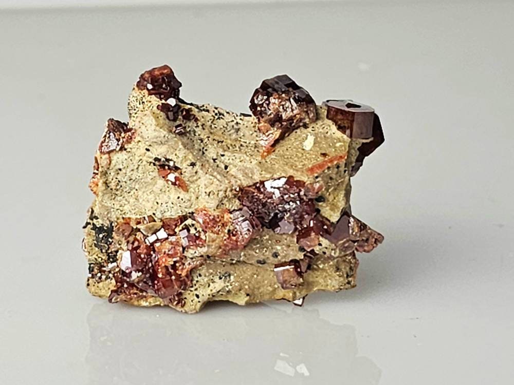 vanadinite crystal small atlas