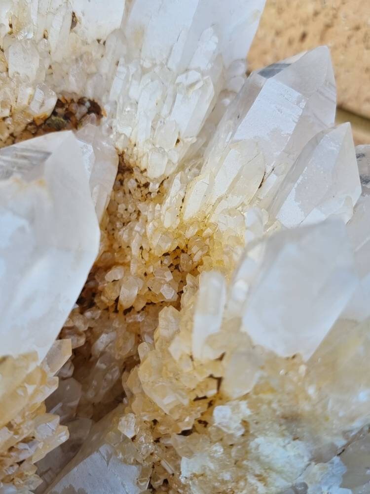 53) large Quartz Crystal Cluster