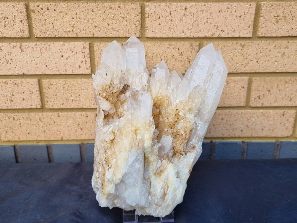 53) large Quartz Crystal Cluster