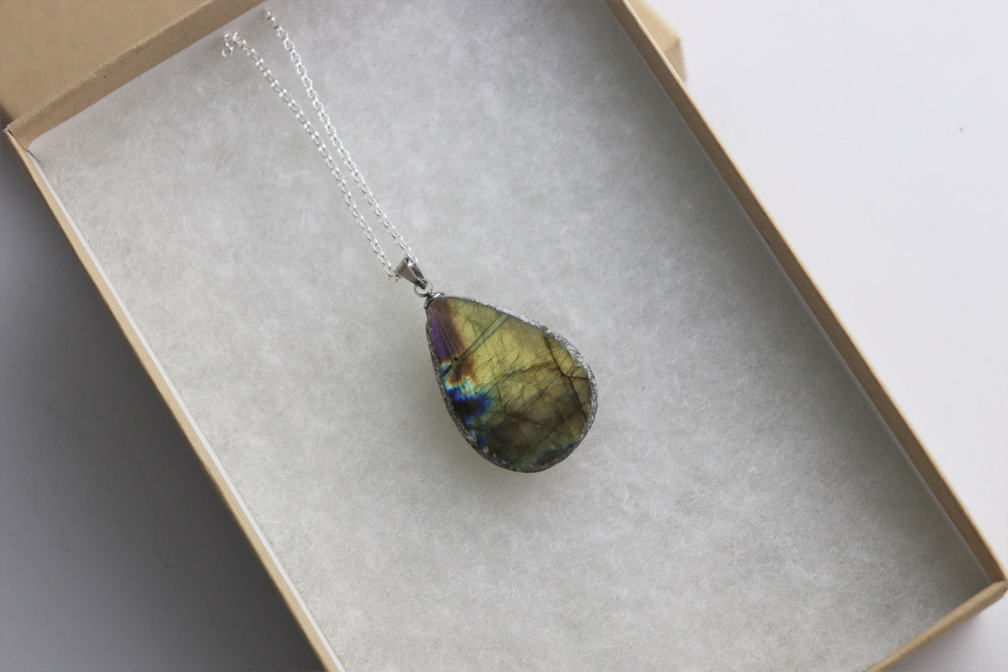 211) Labradorite Crystal Necklace Pendant + Silver Chain