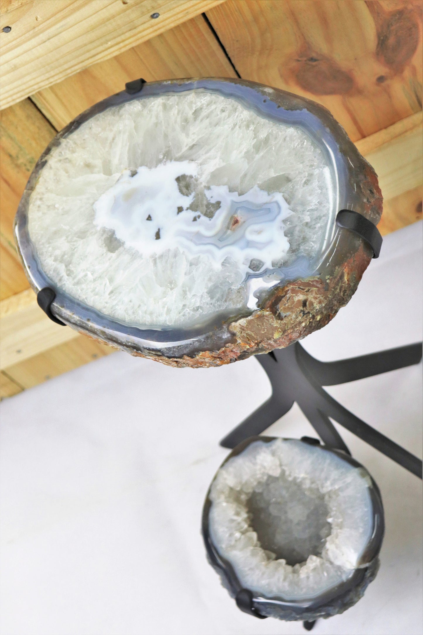 Crystal Side/Coffee table - Quartz Geode & Agate Slice - unique crystal home decor