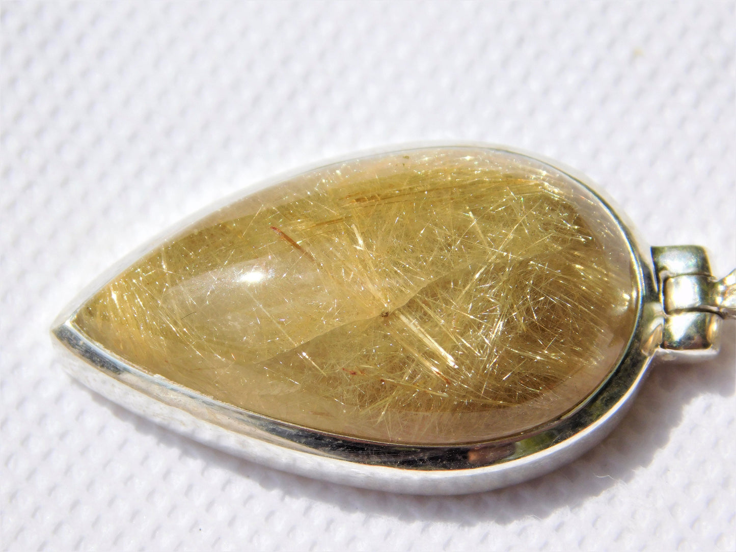 38e) 925 Silver Set Rutile / Rutilated Quartz Crystal Pendant + Silver Chain / Necklace