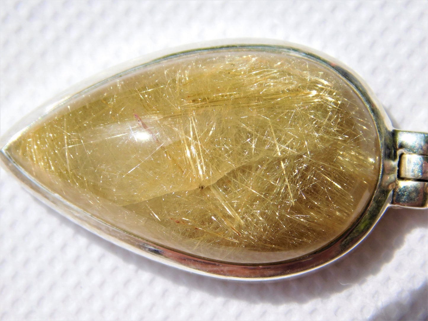 38e) 925 Silver Set Rutile / Rutilated Quartz Crystal Pendant + Silver Chain / Necklace