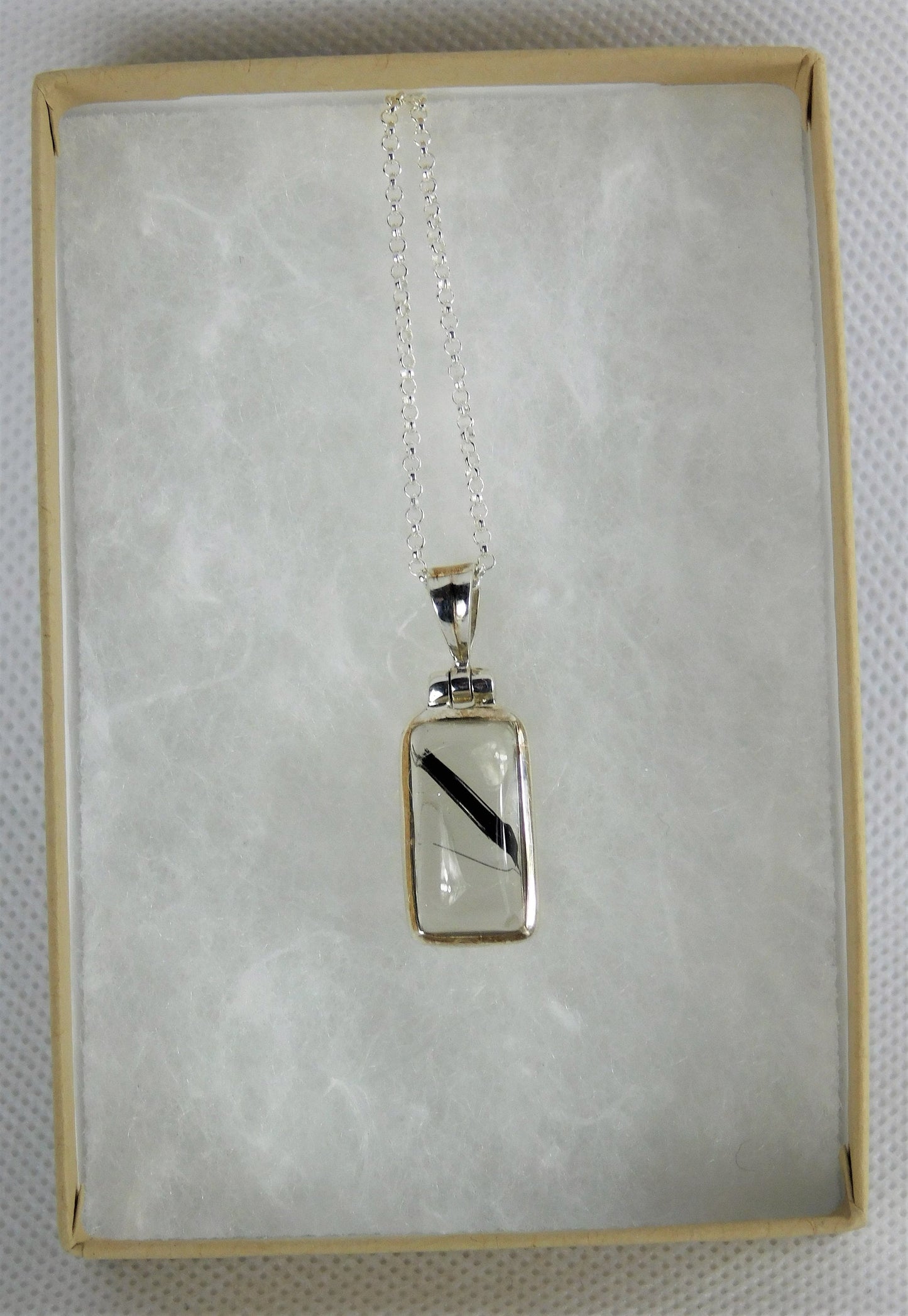 89e) 925 Silver Tourmalated Quartz Crystal Pendant + Silver Chain / Necklace Great Gift