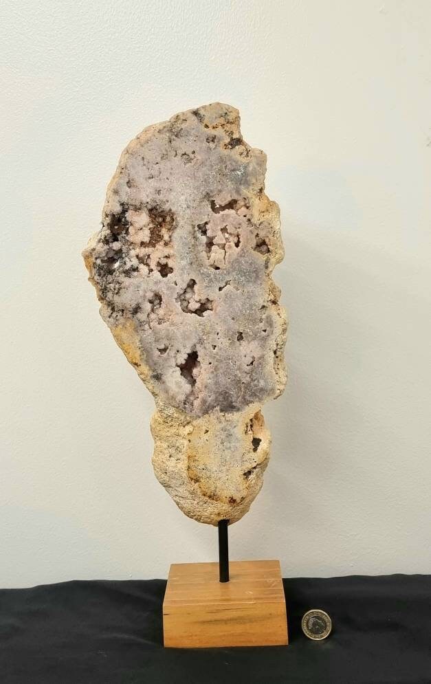 pink amethyst on stand