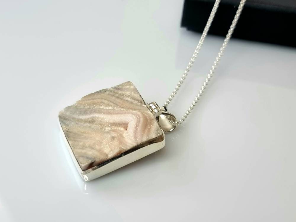 48) Pink Agate Druze Crystal Necklace 925 Silver