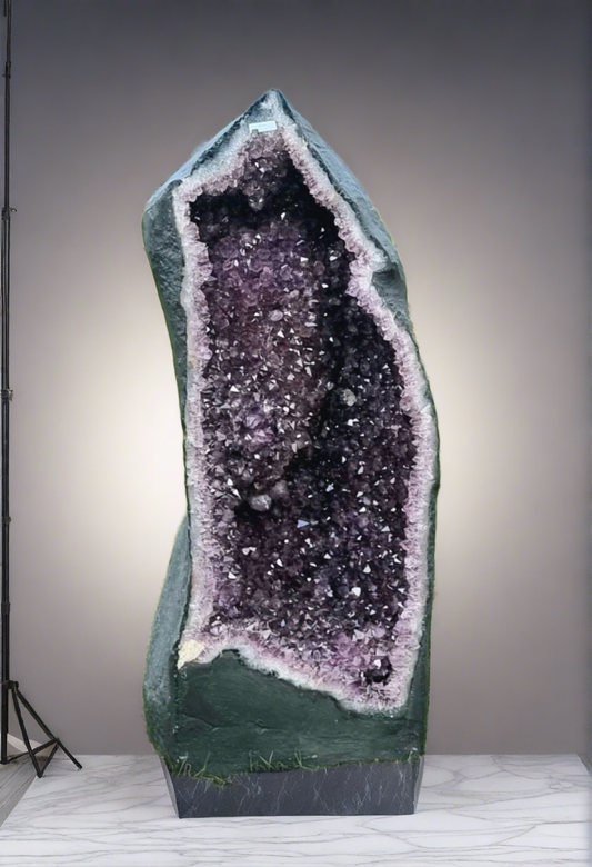 huge large big massive high quality uv amethyst crystal