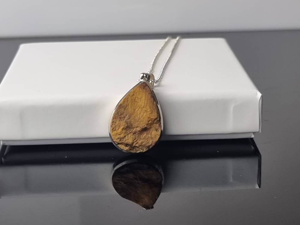 188) Tigers Eye Raw Crystal Necklace 925 Silver
