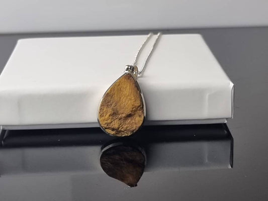 188) Tigers Eye Raw Crystal Necklace 925 Silver